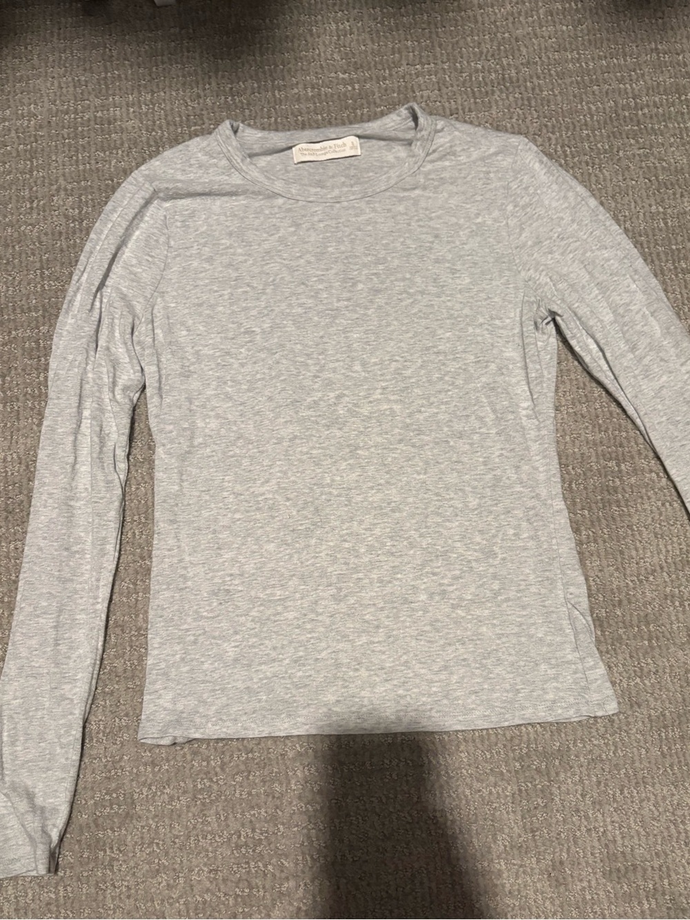 Abercrombie & Fitch Light Heather Gray Long Sleeve Crewneck
